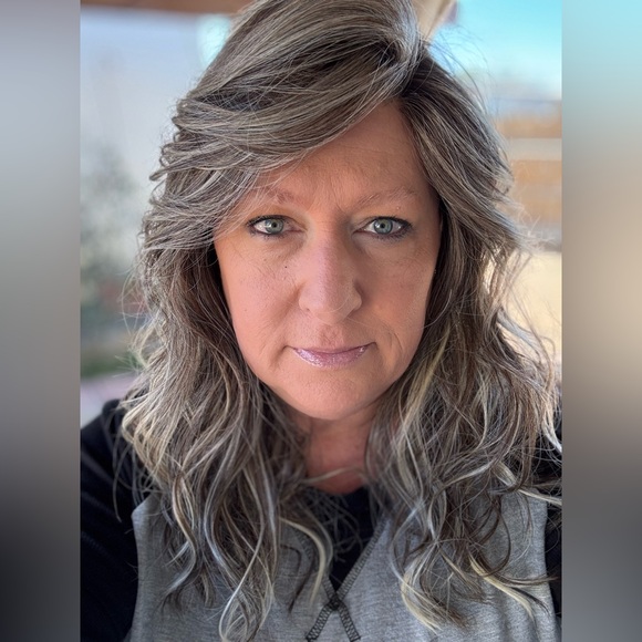 Meet your Posher, El - Picture 4 of 15